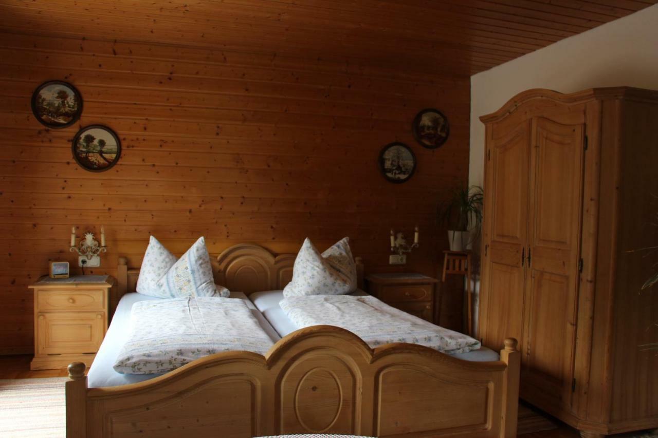 Landhaus Wiesenhof Гармиш-Партенкирхен Екстериор снимка